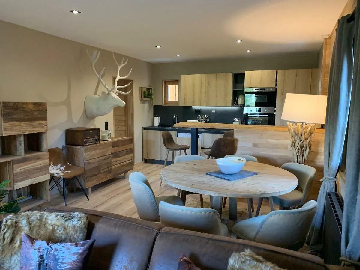 Apartment Bas De Chalet L'Entasse N°9 Valberg
